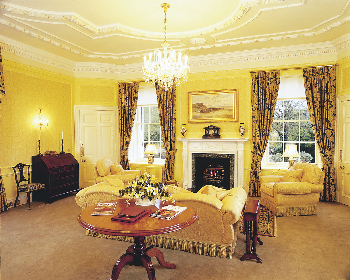 Glenapp Castle bedroom