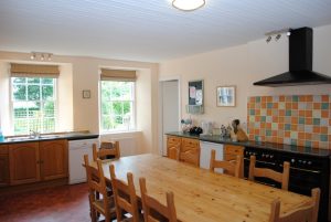 Wintonhill Farmhouse kitchen