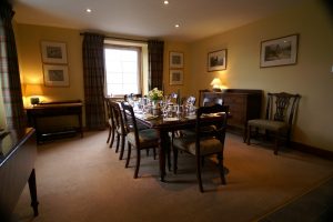 Gualin Lodge dining room