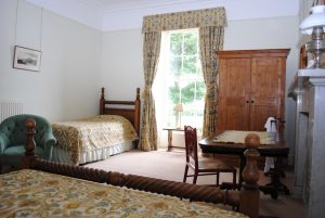 Winton Castle twin bedroom