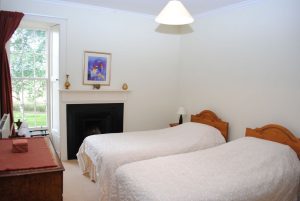 Wintonhill Farmhouse twin bedroom